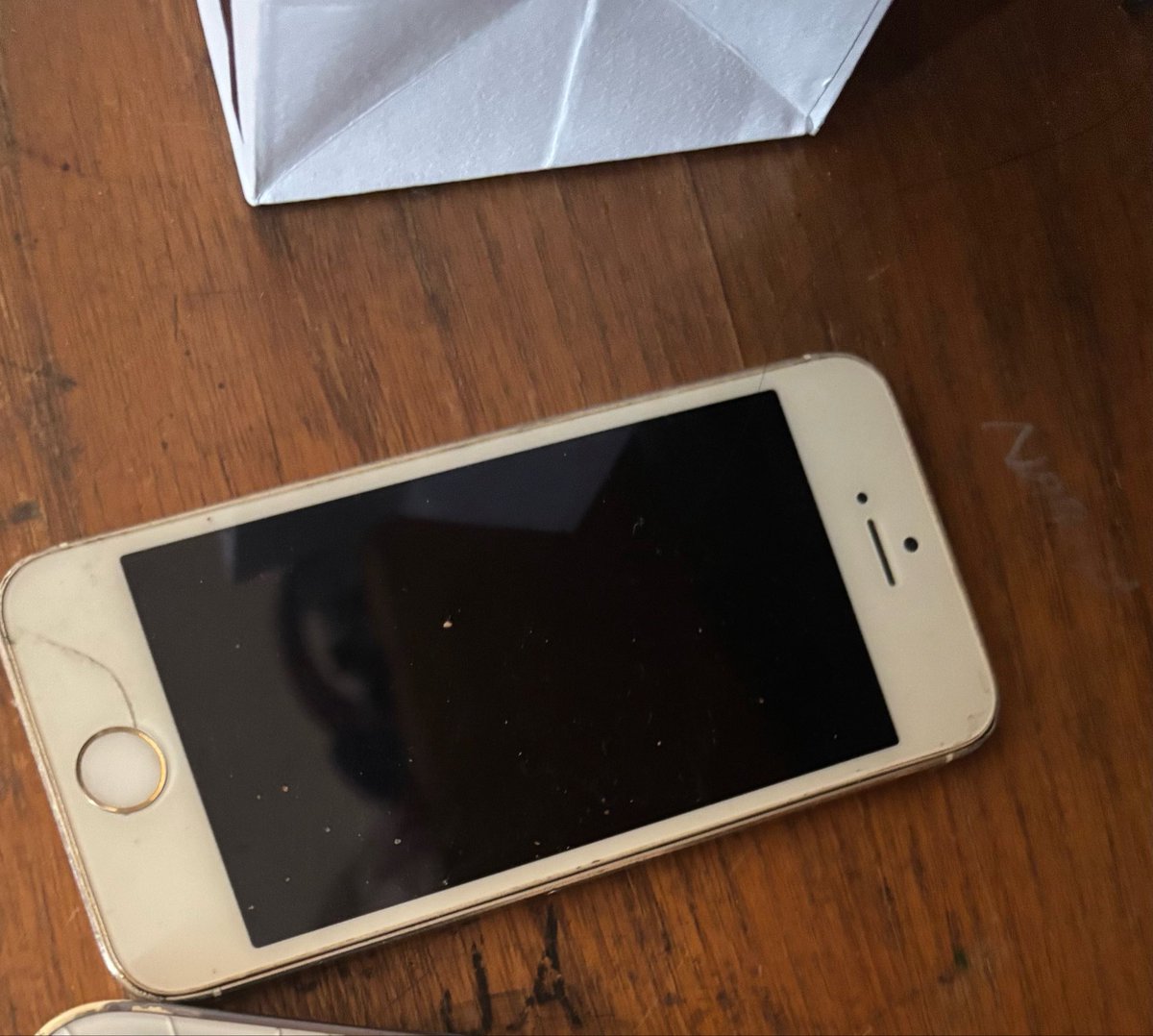 Allinpreloved tweet media