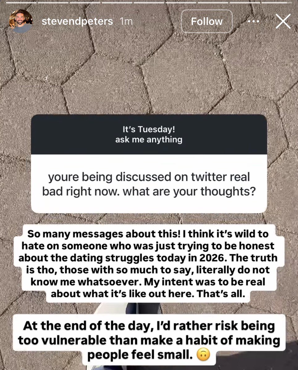zach tweet media