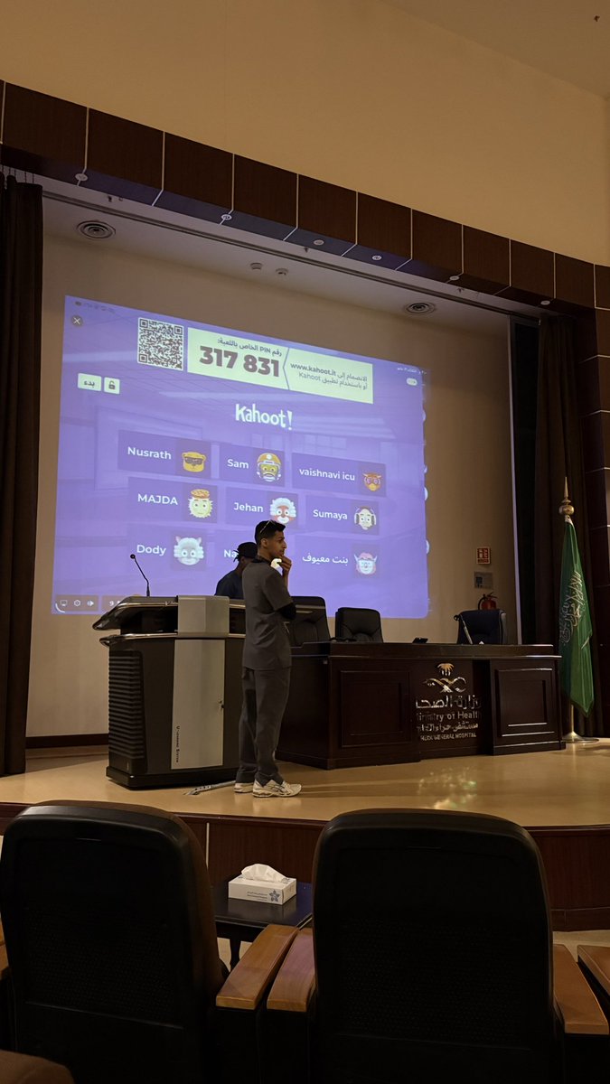 llformxe's tweet photo. يوم التمريض العالمي في مستشفى حراء 🩵
يوم جميل مع هذا التيم المبدع
#UQUNSC https://t.co/5N4KgssCzQ