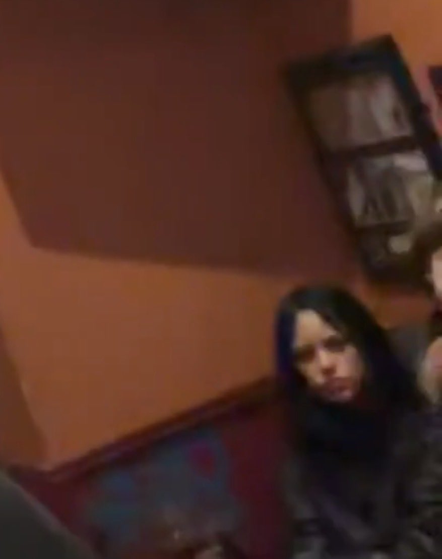 bellahadidjpg's tweet photo. remember when she did it all while she was dating a neo n*zi. https://t.co/ROt7EcUFLk