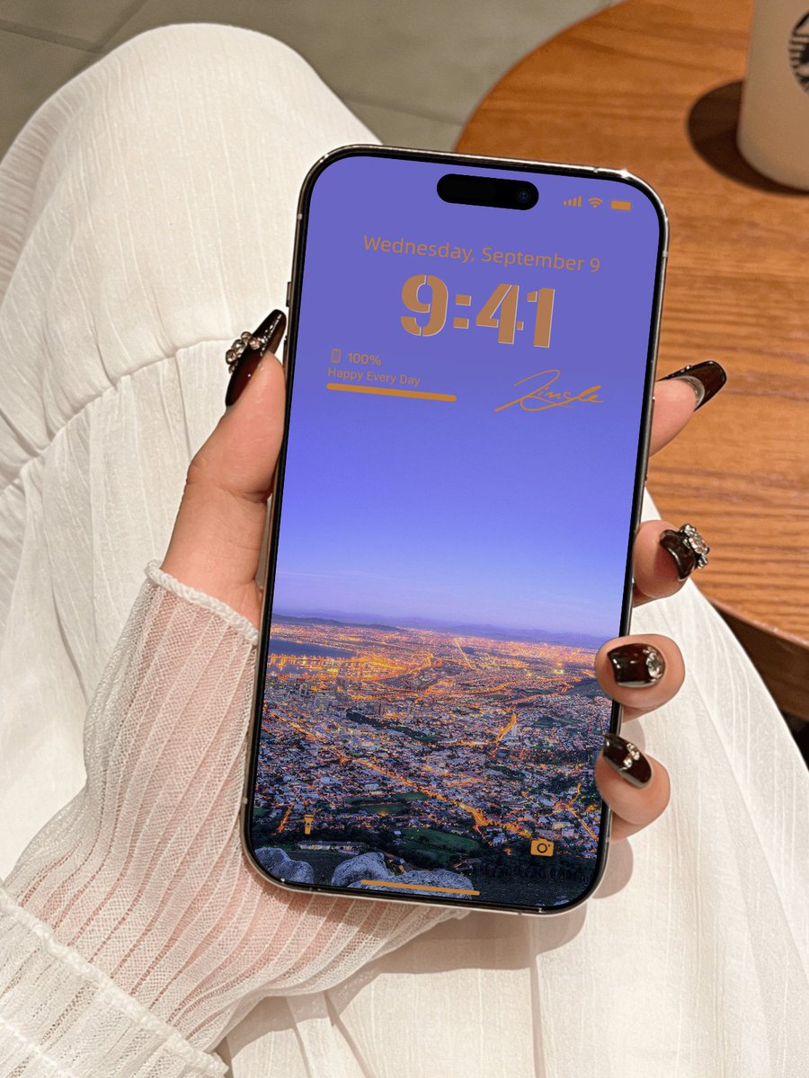 lynxchizzy's tweet photo. Fresh lock screen setup for the week. Rate this vibe 1-10! 📱🔥 https://t.co/kQ0umtzts8