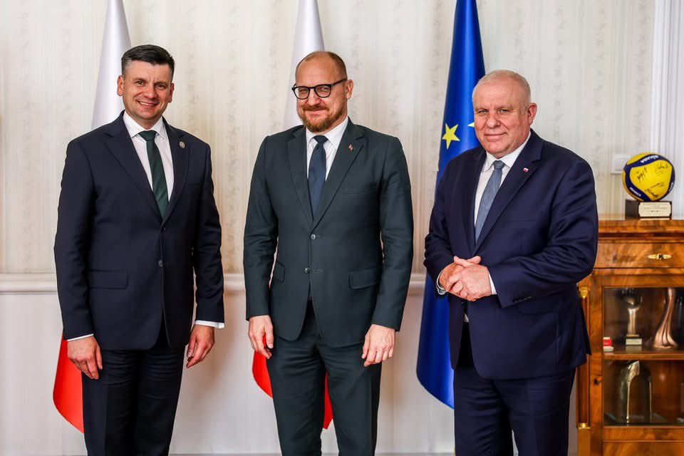 Raimonds Jansons tweet media