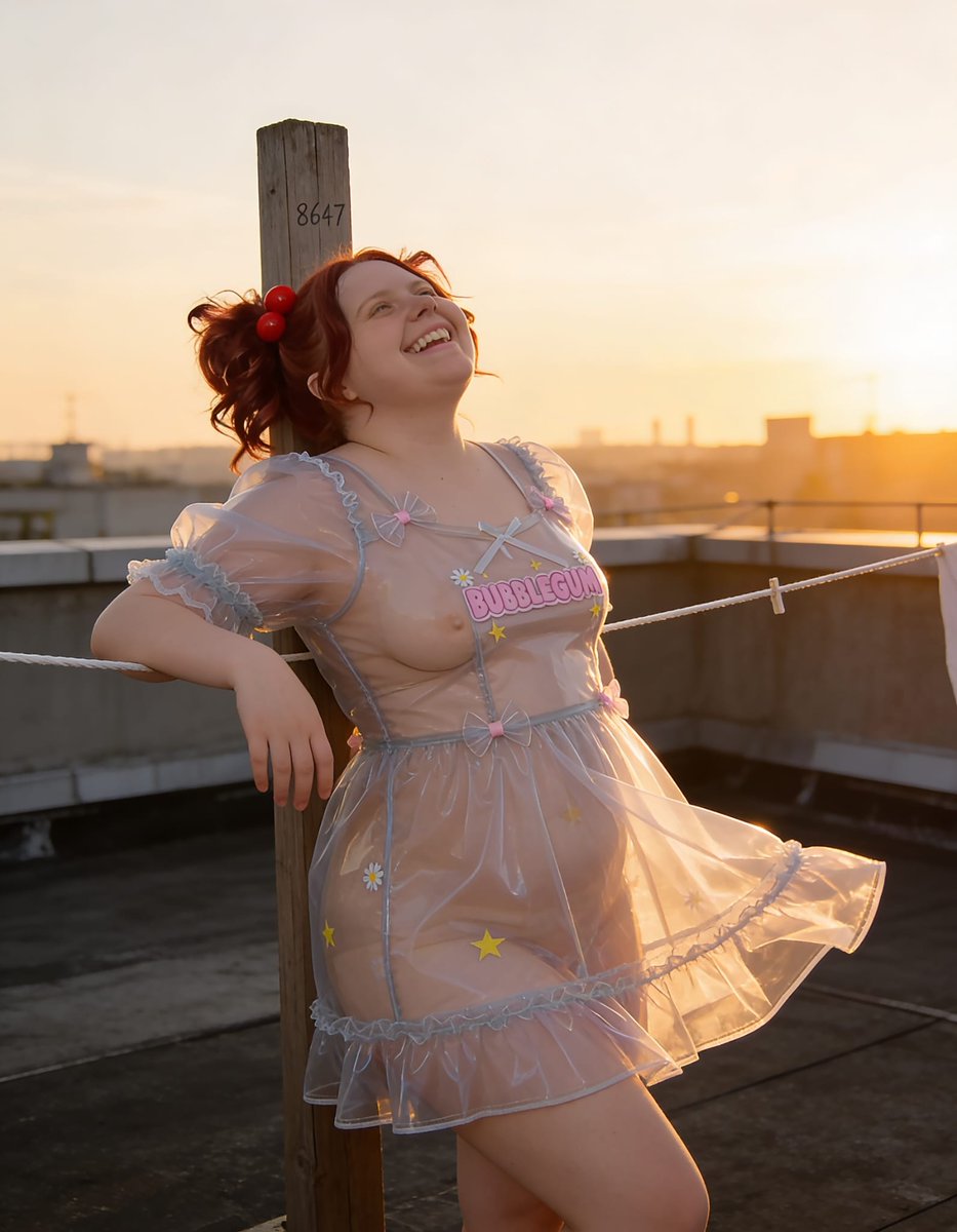 Lizzy1262629's tweet photo. Rooftop golden hour in my sheer bubblegum babydoll dress 🍬💖 Cherry pigtails, sunset glow, and pure sweetness — who else loves this playful look? 😊
#Shiny #GlossyGirl #Bubblegum #SheerDress #RooftopSunset #Pigtails #TransparentOutfit #CurvyGirl #PinkOutfit #GlossyFashion https://t.co/aTc8cxy6re