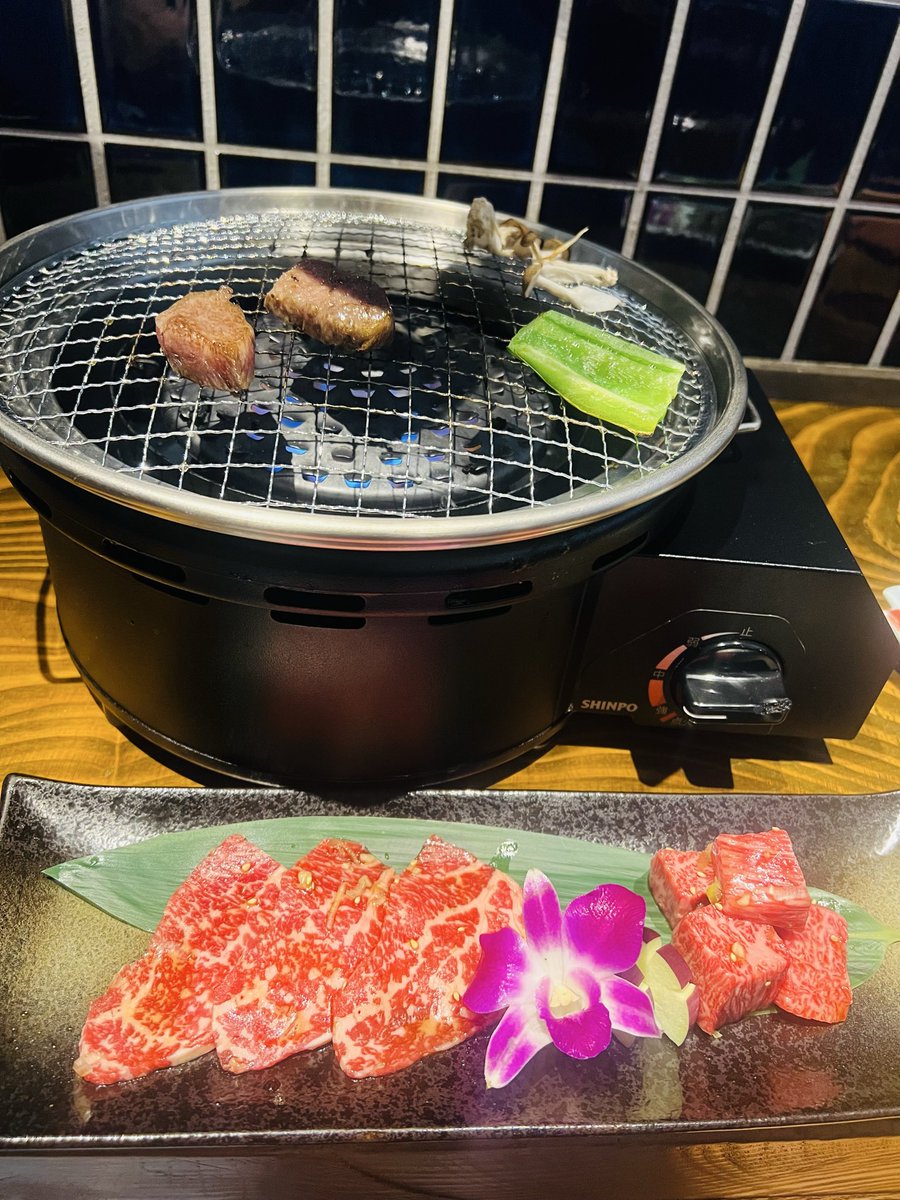 たた tweet media