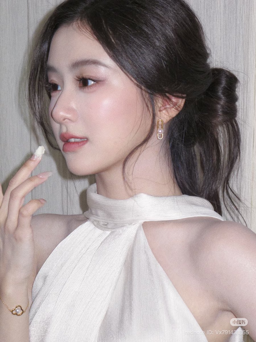 包包𓍼ོ tweet media