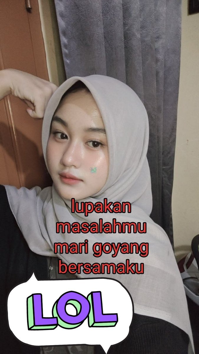 mia tweet media
