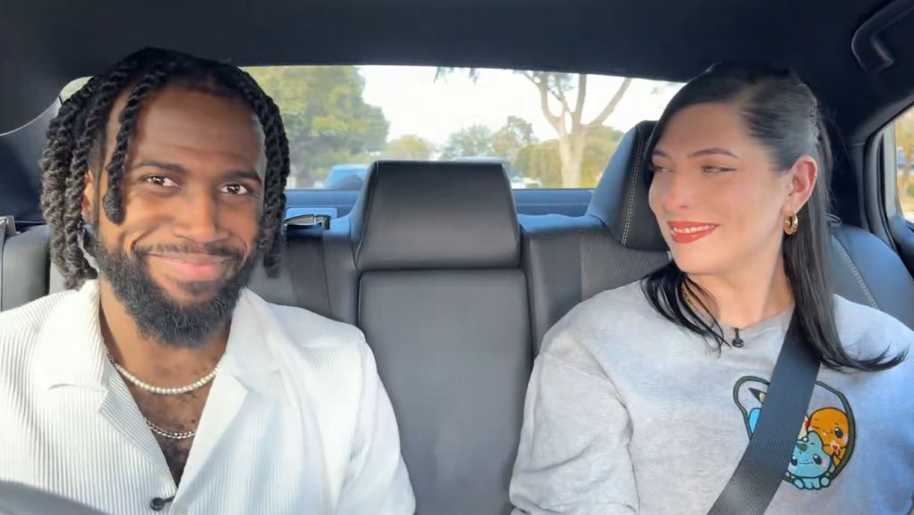 PopPop906134's tweet photo. @Deansocool and they were roommates 
@Deansocool
@juliakinsttv
 I'm ready for the bbckins collabs 🥰🥰 you're on her mind she could have finished saying the name but didn't ❤️ https://t.co/Ja0NTGhG8l