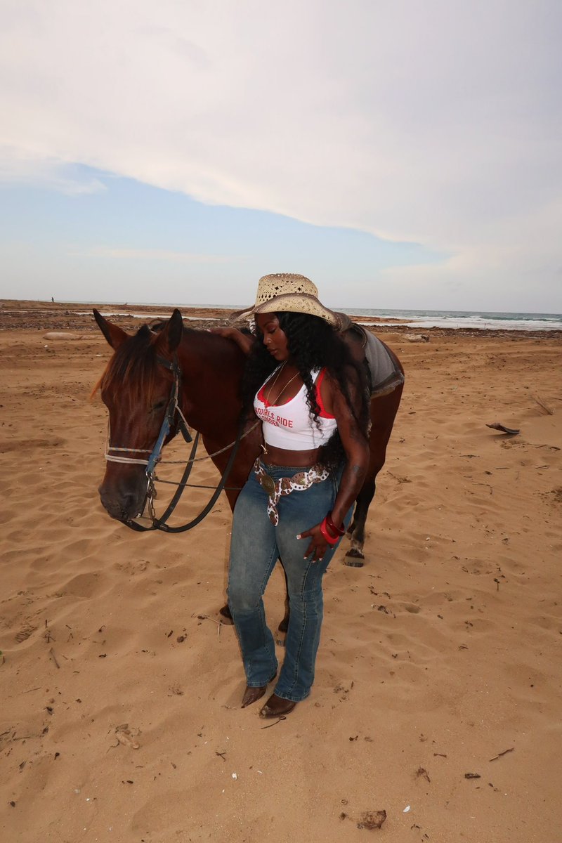 AaliyahMariee01's tweet photo. Photo dump #PuntaCana https://t.co/7e9iuyGU85