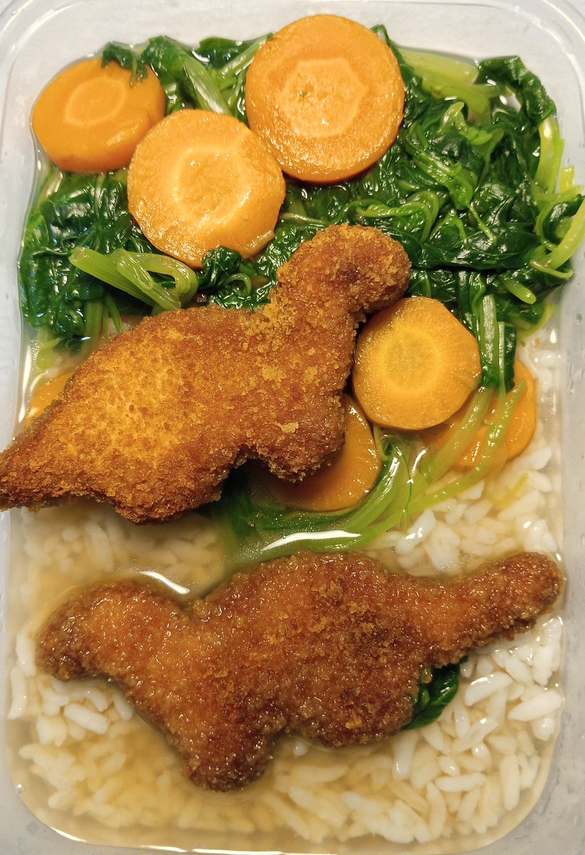 kumofuu's tweet photo. dino nuggies for dinner! いただきます！ヾ(´〇`)ﾉ https://t.co/Nv9bDjPcNv