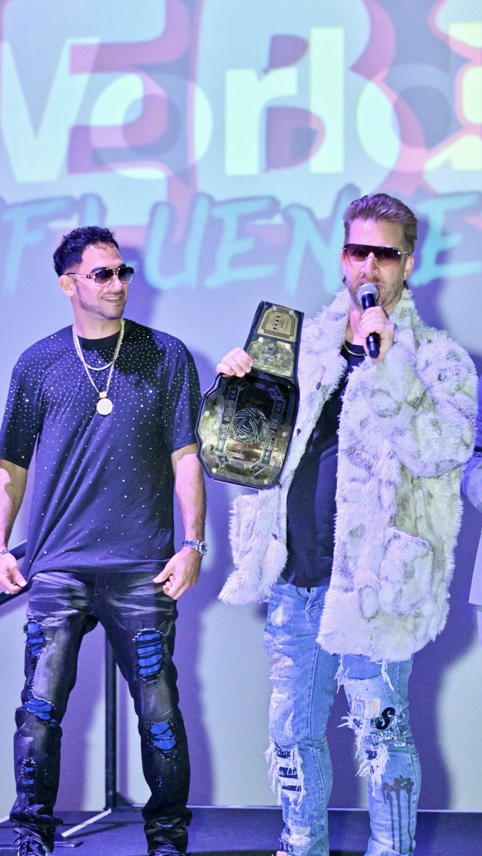 CassiusCuvee's tweet photo. Day 19 of posting people I respect in this business.

@DougHype 

Host, promoter, IRL events guy - just like me. I presented him an Influencer Award when I hosted the ceremony last year. And today he’s appearing on @KillerWhalesTV 

Cool people rise! Go check out his content! 😎 https://t.co/d4iZ0bHqbt