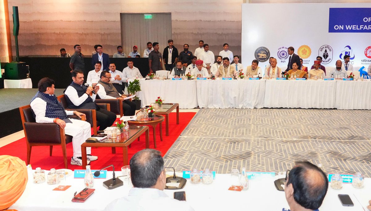 CMO Maharashtra tweet media