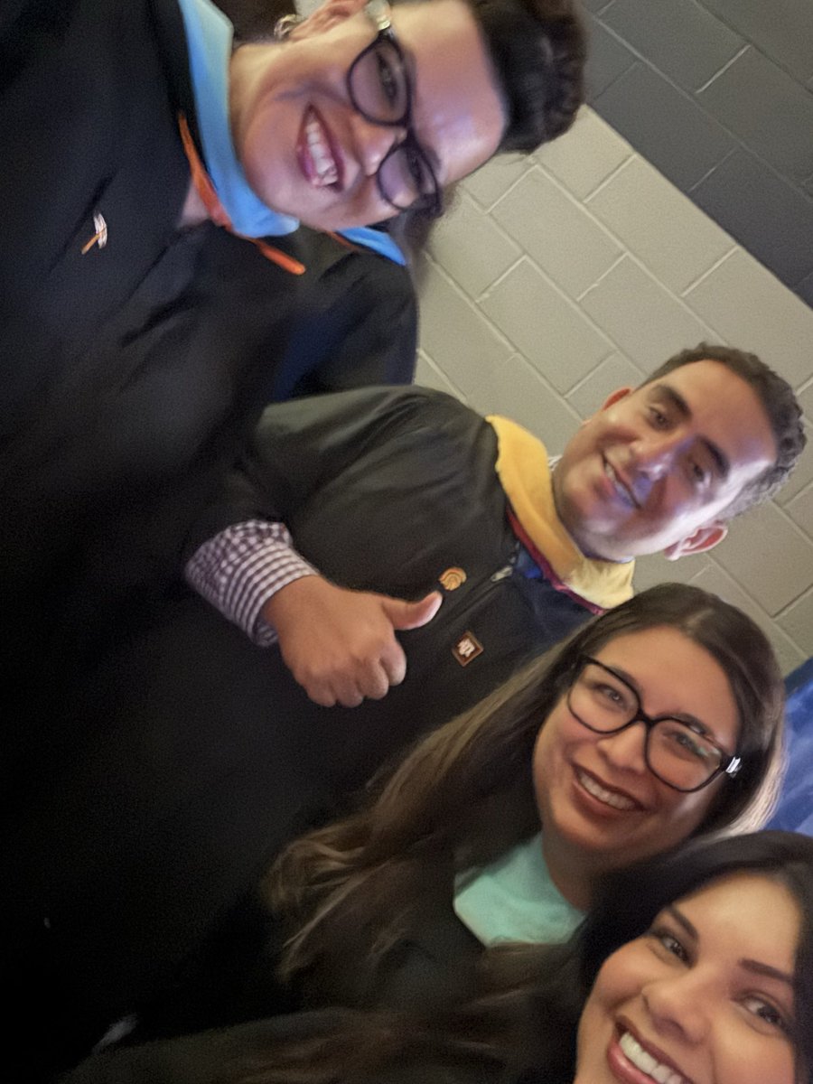 Brendapayanbp's tweet photo. VVECHS crew ready for the EPCC Spring Commencement🎓✨🫶🏽 Congratulations to all the grads 🎉 https://t.co/YHer6I2duo