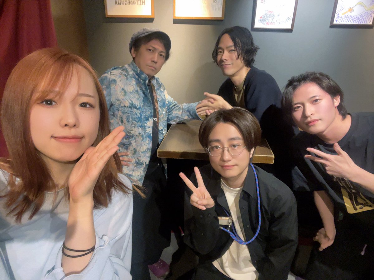 amumumu0326's tweet photo. #リミリー
2回目にして脅威の10時間稽古。笑
頭フル回転で脳みそとろとろです🫠

信頼安心100%のお2人と共に
ばっちばちのサスペンスやります😈
皆様をゾクゾクさせられるよう頑張るぞ。

＼ご予約開始しております✨／
🎫https://t.co/DNTVNhJDT4

脚本の熊崎さんがきてくれました🙌 https://t.co/4zytbl38Jm