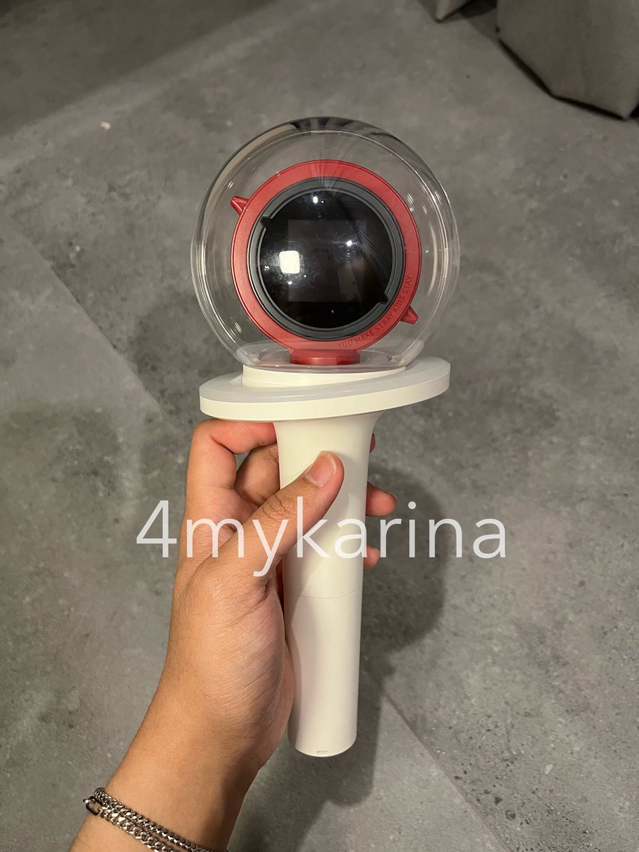 4MYKARINA's tweet photo. [STAY help RT]
WTS LFB Preloved Stray Kids Official Lightstick Ver. 2 Nachimbong V2 SKZ
💰IDR 650k nego tipis
✅ good condi
✅ connect app
✅ box asli
✅ dipakai 1x
✅ packing lapis kayu
• dom jaksel, ID bisa 🍊(splitpay)
• detail vid barang bisa dm

t. want to sell lfb lfs ls https://t.co/991i5R9bEX