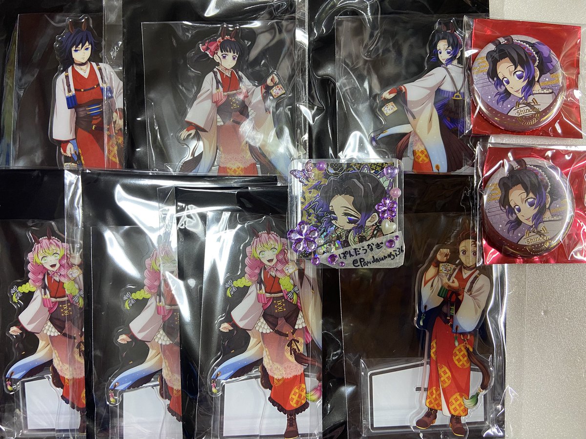 Pandaunagi36's tweet photo. 鬼滅の刃 譲渡 迷子 グッズ 交換 午年 あく

求▶︎ 900 × 7 + 550 × 2 = 7,400➕送料

譲▶︎午年アクリルスタンドまとめて。

✨定価で計算してます。

 #ぱんだうなぎ鬼滅の刃譲渡 https://t.co/30mbMvls4b