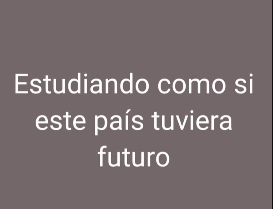 vazzi LIMIT DE MIERDA tweet media