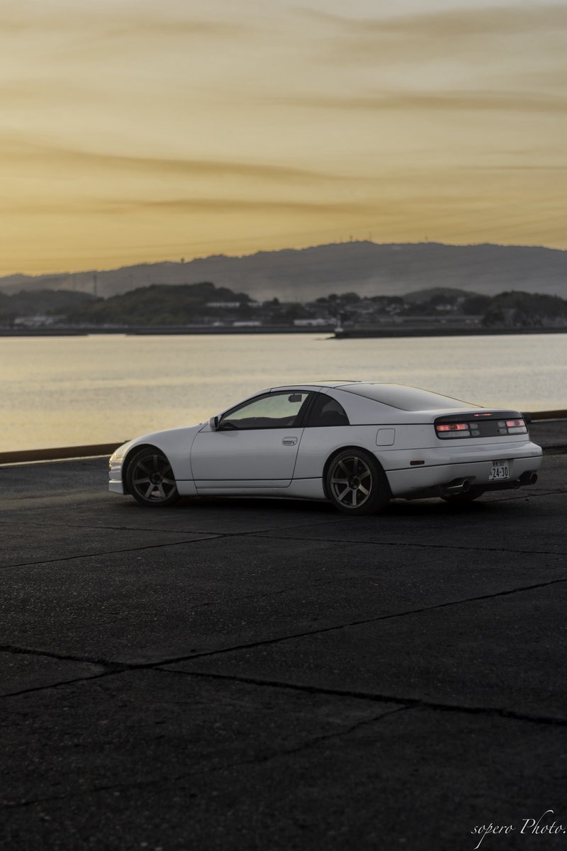 お互い過去車のMR-Sとロードスターの頃からの付き合いで何年越しにZ32