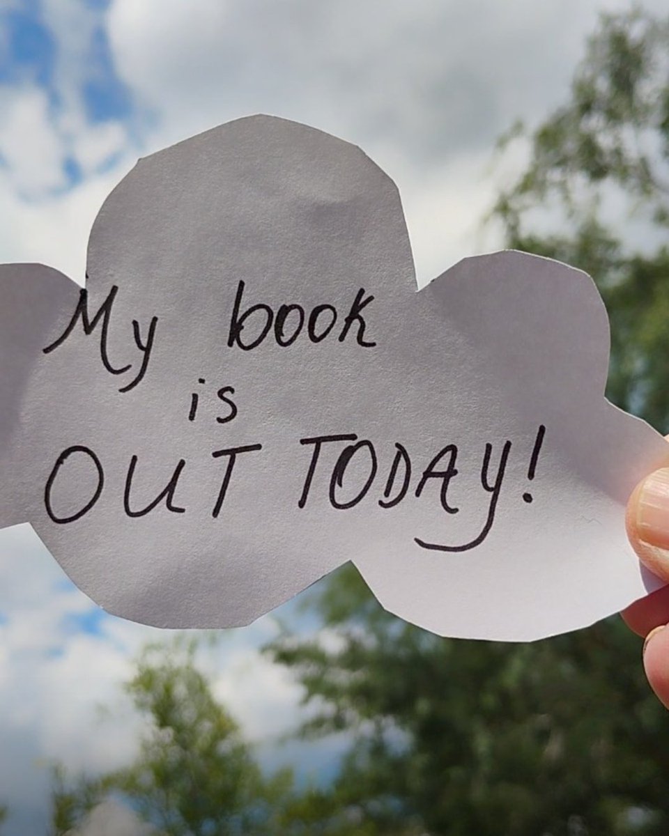 lorechefwrites's tweet photo. After 10 years of working towards being a published author, my debut is FINALLY HERE!! https://t.co/EdPlfVbILv