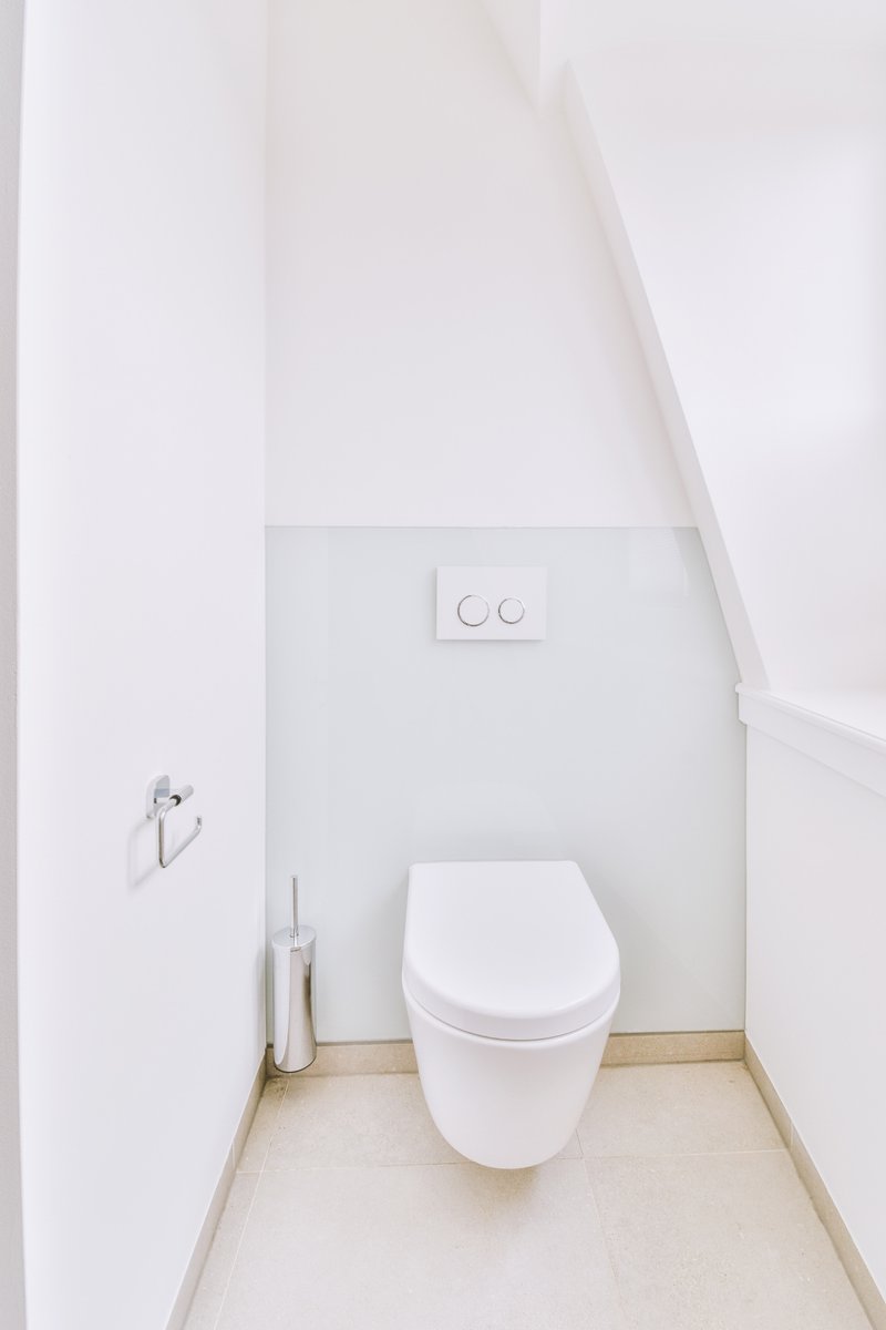 DirectCladding_'s tweet photo. Turn that small, windowless bathroom into a bright, stylish space with uPVC wall cladding. Because even the smallest room in the house should make a big impression.  https://t.co/UKXeSlZNJs #SmallBathroom #TinyLoo https://t.co/Ql2FILkX3r