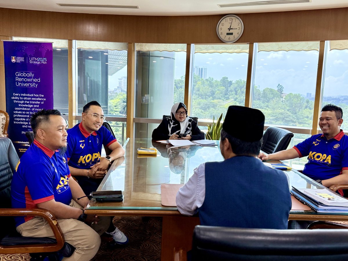 VCUiTM's tweet photo. Tahniah 3 warga UiTM yang terpilih mewakili Malaysia ke FIFG FootGolf World Championship 2026 di Acapulco, Mexico! 🇲🇽⛳️

Selamat berjuang buat Sdr Mohd Nizam, Syaifullah &amp; Wan Faizal. Jaga nama baik negara, moga selamat pergi &amp; kembali berserta pingat! 🏆🇲🇾 https://t.co/oawkQ0nirC
