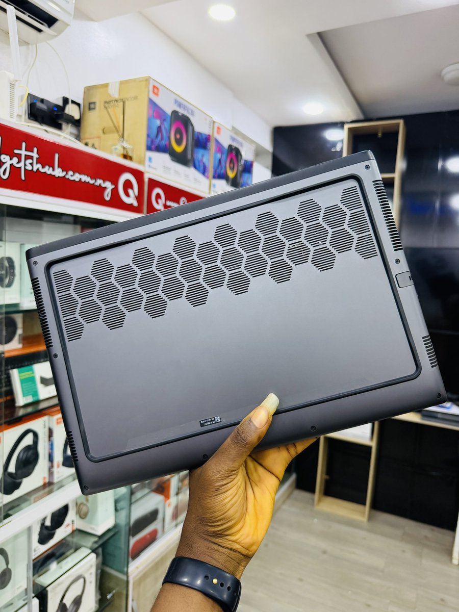 Quality Gadgets Hub tweet media