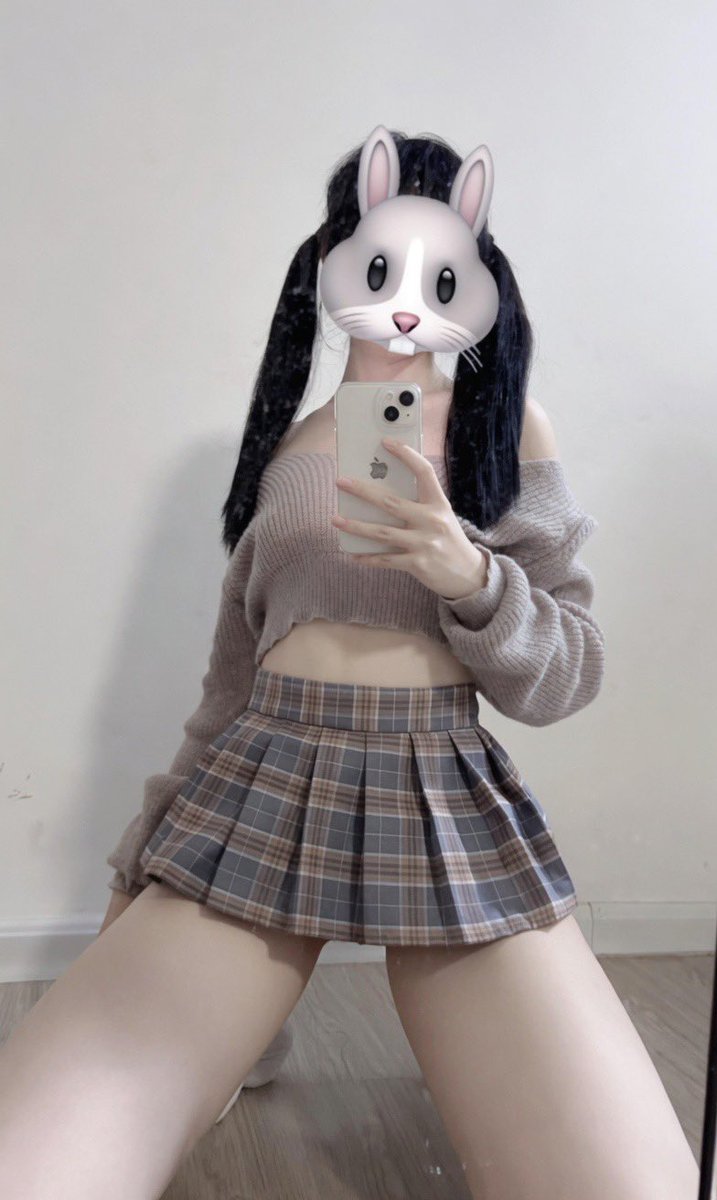 小u tweet media
