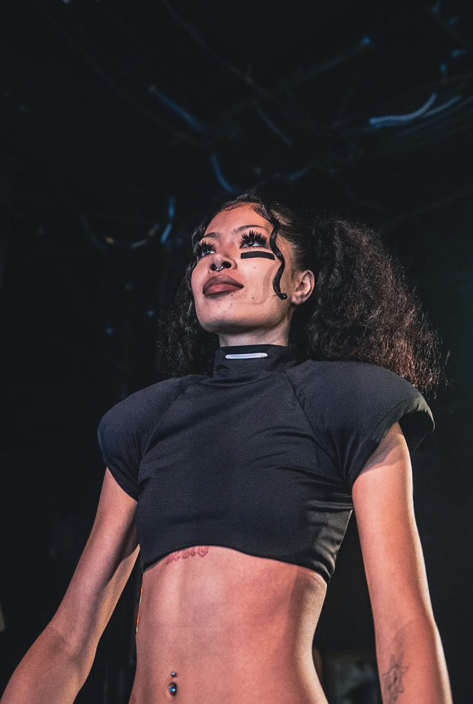 kycvntg's tweet photo. Molly Santana by Dani Nowell (2025) https://t.co/fU3CGebAcz