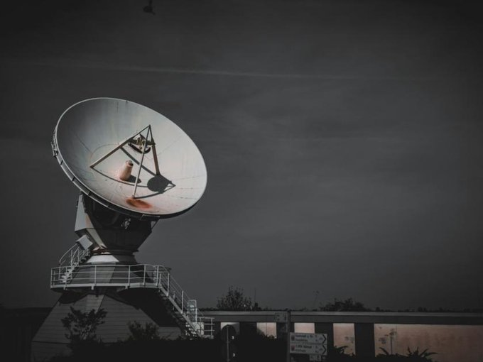 AdGuard tweet picture