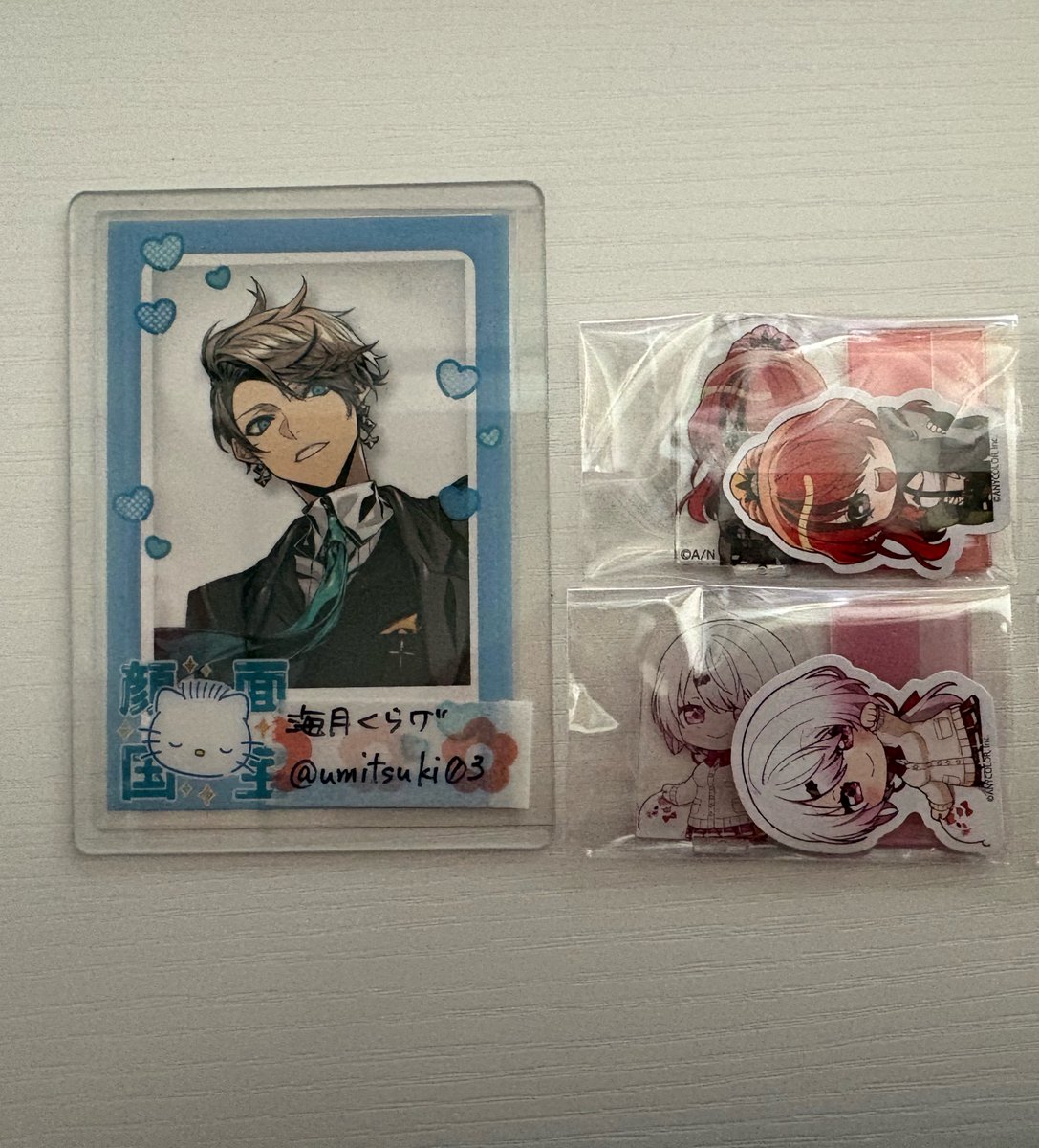 umitsuki03's tweet photo. 【交換・譲渡】にじさんじ チョコエッグ 2
アクスタ ステッカー

譲→画像1枚目
求→画像2枚目or200円+送料

郵送交換希望です。
検索からもお気軽にお声掛けください。 https://t.co/R9OZdHqiaH