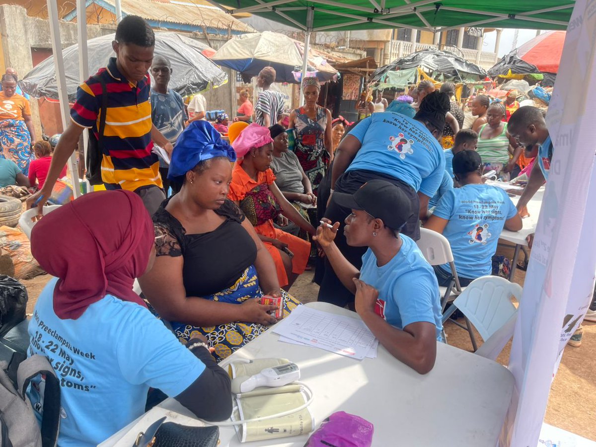 welbodi's tweet photo. (1/3) Happening Now at Kuntorloh Community Marketplace!

@welbodipartnership and @thelnpsl are live at the Kuntorloh Community Marketplace today for an impactful health event! We're excited to see so many community members in attendance! 

#PreeclampsiaAwareness #CRADLE https://t.co/QosAnC2cPp
