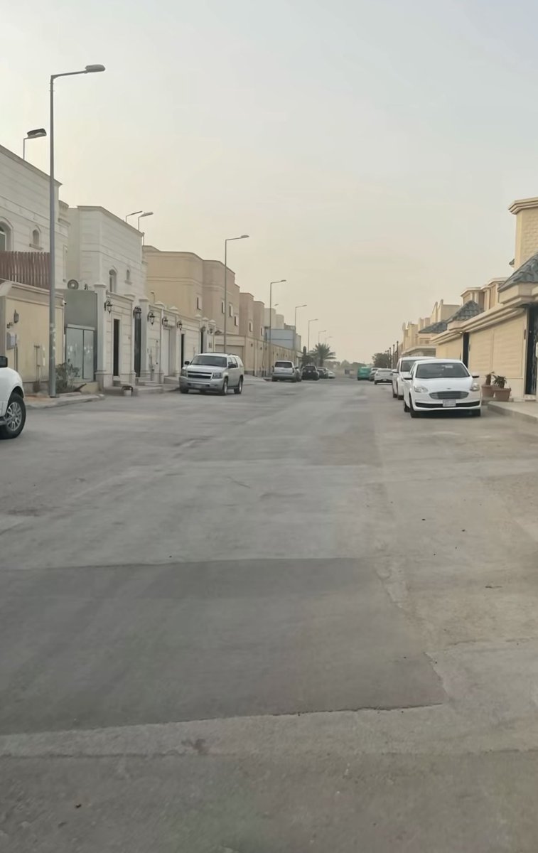 wada939's tweet photo. @balady_gov 
تكفوووون تكفون وش بيضر لو كانت شوارعنا كذا https://t.co/IwdZnVRQXZ