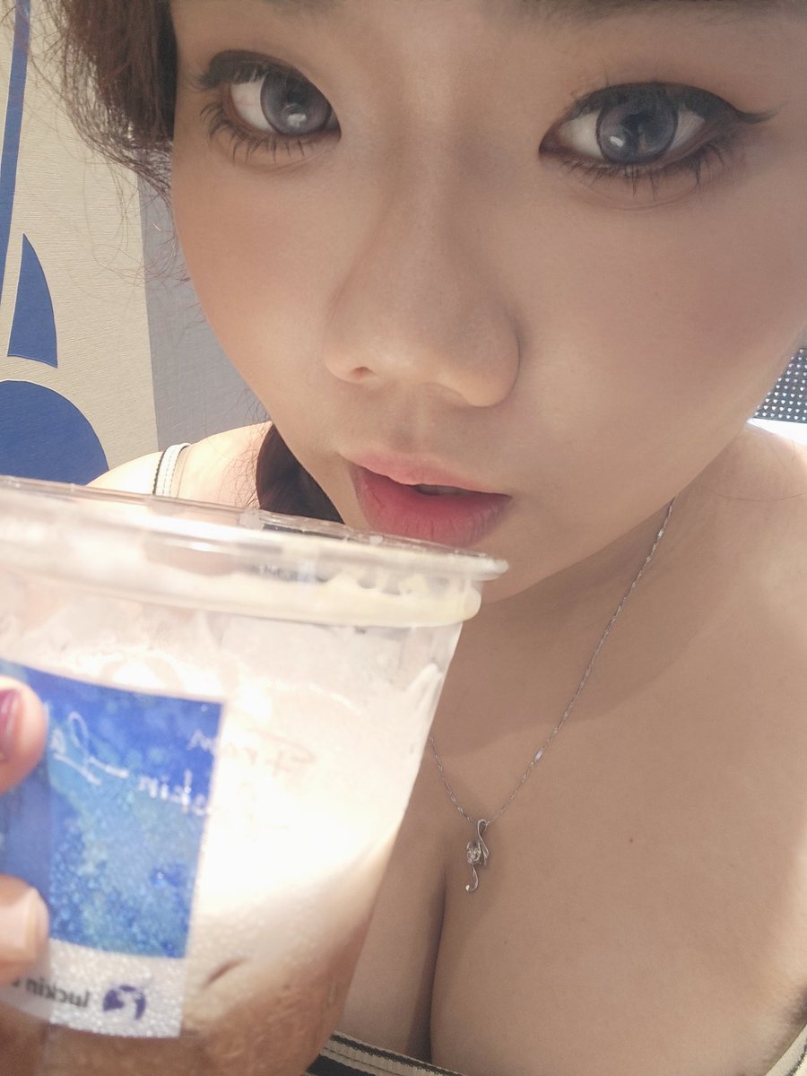 thranduli's tweet photo. 过好每一天 #4i https://t.co/8Mn4OHFhGG