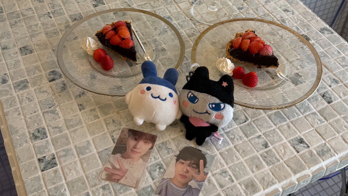 666_1317's tweet photo. 🥚🦢

📍SOMEWHERE #SEVENTEEN https://t.co/iMd854IOps
