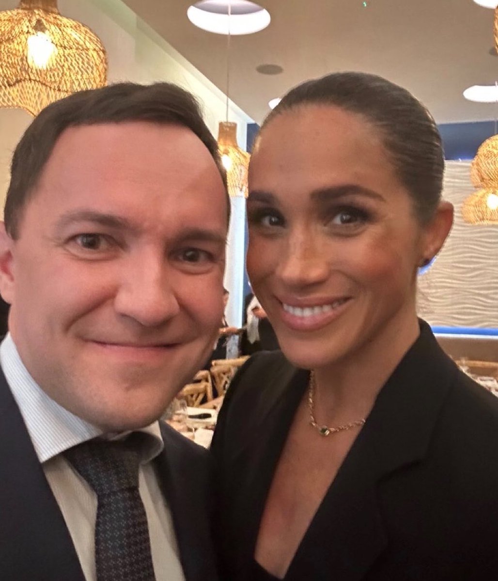 MeghansMole©️ tweet media