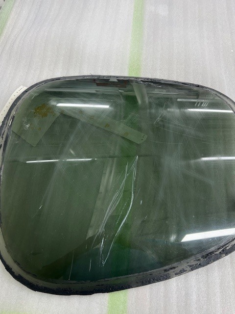 sfinc1986's tweet photo. Clearer views ahead. Our team can remove scratches from aircraft windows and windshields, improving appearance, visibility, and overall safety. Swipe through to see the transformation.

#StraightFlight #WindowRepair #AircraftMaintenance #AviationSafety #MRO https://t.co/CWSErwVlVS