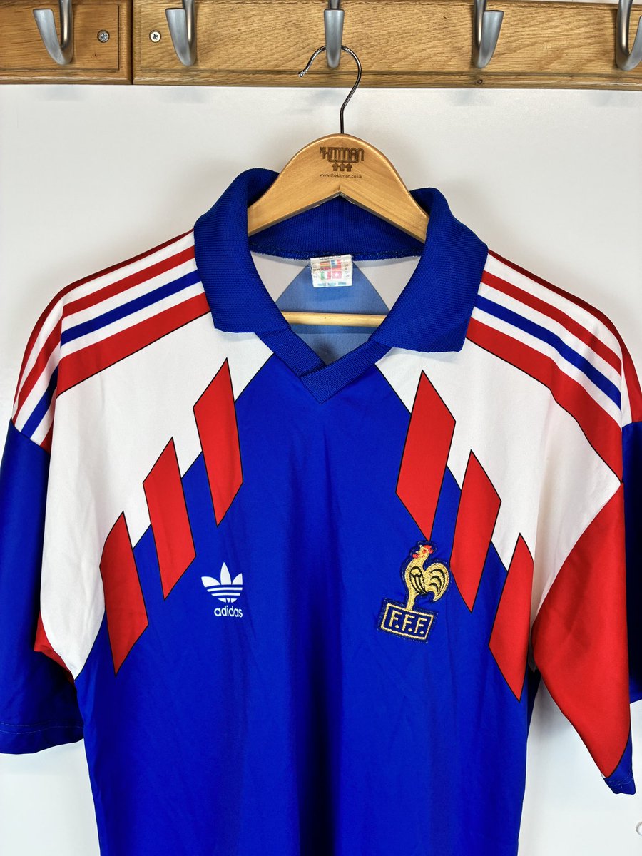 🇫🇷 Checkout this classic 1990-92 France Home Shirt (M) made by