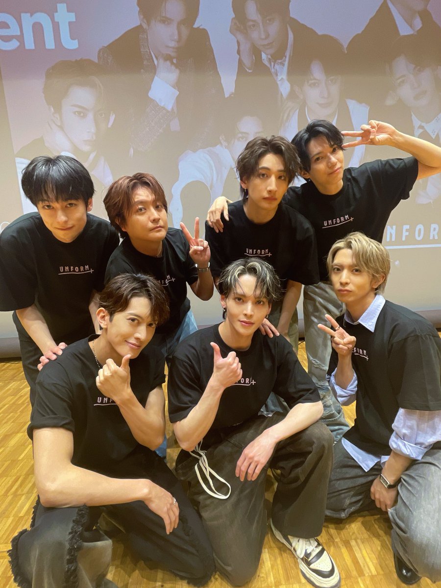 UNFORMplus's tweet photo. 「UNFORM＋ Kick-off Event」
ご来場ご視聴いただいた皆様、
ありがとうございました！！

ここから一歩一歩、7人で
歴史を築いていきます。

今後とも #あんぷら を
よろしくお願いいたします！ https://t.co/LSLeYrIdjM