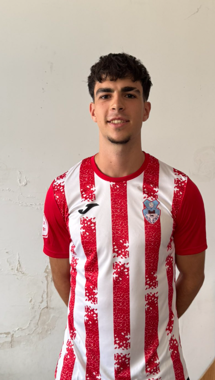 Nacional10x's tweet photo. Luis López.

En su 1º año como senior ha pasado con sobresaliente la prueba de fuego. Central o pivote defensivo de alcance y recorrido, rápido en campo abierto y ganador en ambas áreas. https://t.co/vZhhkWDz5M