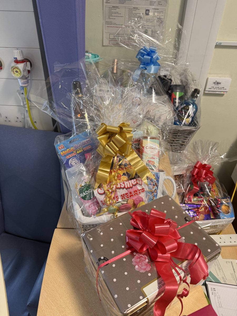 Debbieclegg01's tweet photo. Ward D5 are hosting raffles and cake sale to raise funds to buy much needed activities for their patients.. whilst raising awareness for dementia @NMGNursingfocus @North_ManNHS #dementia https://t.co/wyQzmhUlRR