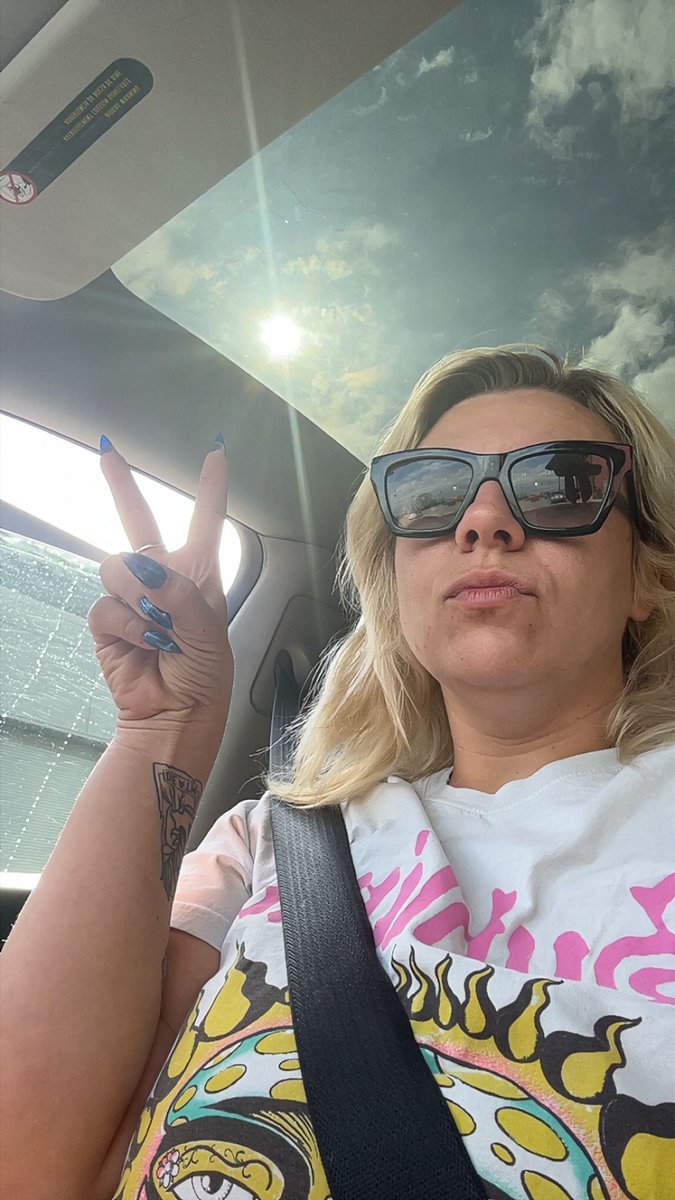 Dani Daze 💫 tweet media