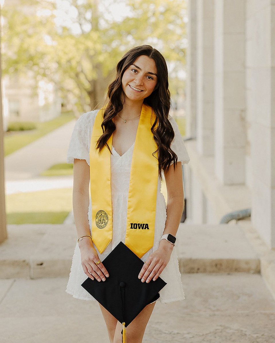 IowaVolleyball's tweet photo. Congratulations to our graduates! 🎓

We are so proud of you and can’t wait to see all the amazing things you’ll accomplish! 💛 https://t.co/IumsEyVIaF