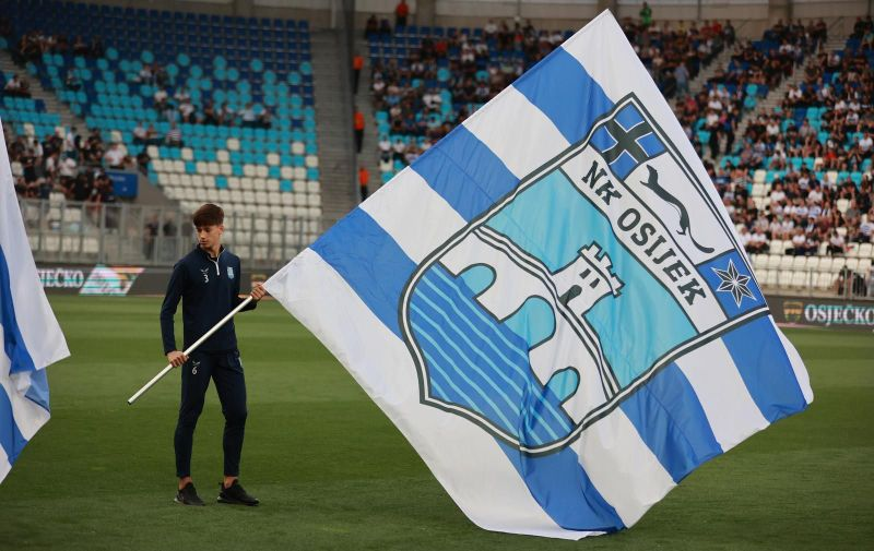 CroatiaFooty's tweet photo. 🚨 𝐉𝐔𝐒𝐓 𝐈𝐍: Germanijak report that NK Osijek could reportedly be sold for around €12M, with an additional €5M needed to cover debts. 🇭🇷💰

The information was revealed in the latest episode of the Žuti karton podcast. https://t.co/EVcWXFYNgN