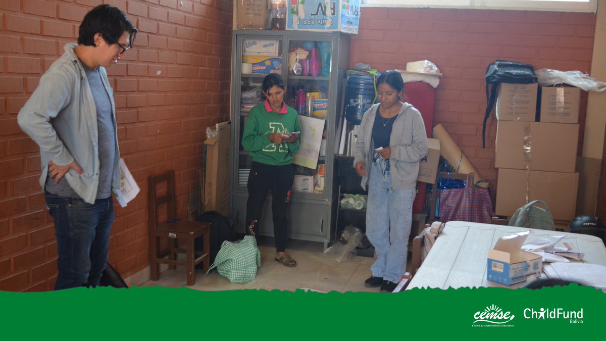 CemseCochabamba's tweet photo. 🎒🌱 En la U.E. San Crispín se realizó la validación del prototipo de la Mochila EcoGuardianes con contenido de #RRD y #WASH.💧♻️

#CEMSE #ChildFund #EcoGuardianes #Educación #Participación #Prevención https://t.co/MAFIA5pZKg