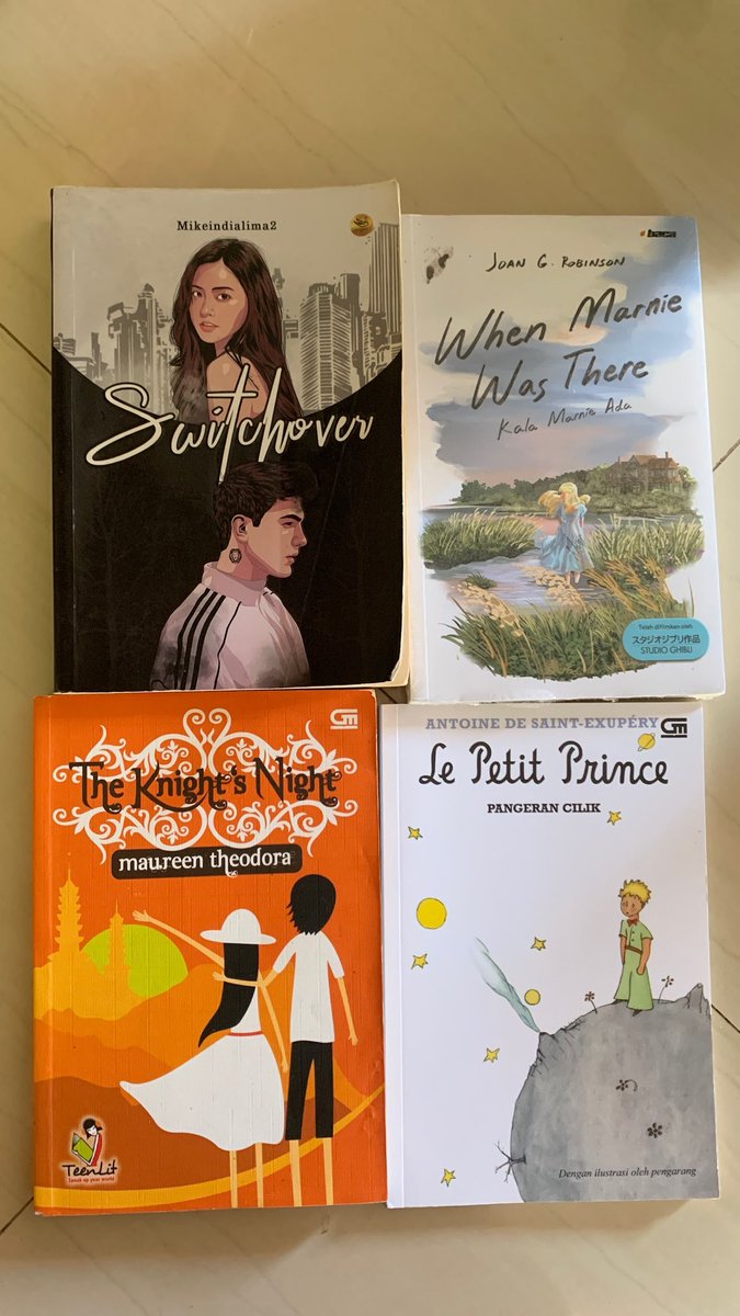exilelle's tweet photo. wts novel &amp; komik preloved start from 15k! harga bisa tanya yapp, lebih lengkapnya bisa cek ig @/pagesbysyiraa 😉 https://t.co/K2HKf8Q82q