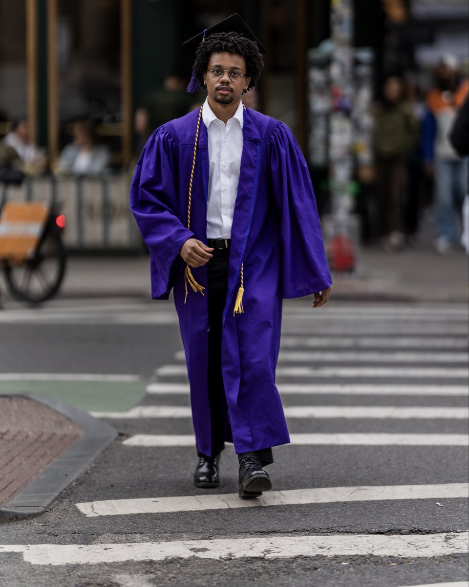 odlayne's tweet photo. @nyustudentgov 

On May 13,2026,in the SOHO,NYC area, I took some photos of a NYU graduate from the Media,Culture and Communication program.
Unfortunately,due to time constraints,contact information was not exchanged.
If anyone knows this young man or anyone in the photos,pls fwd https://t.co/UUksBQON2E