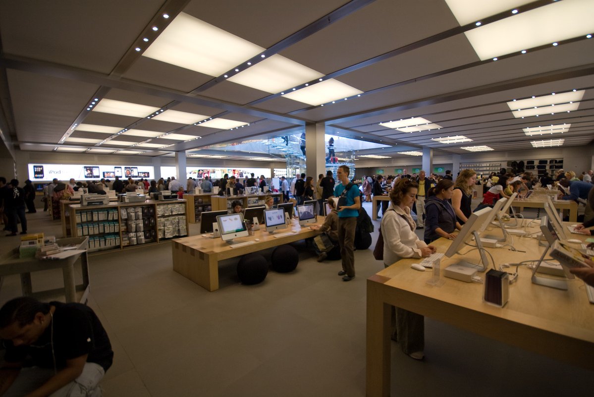 Basic Apple Guy tweet media