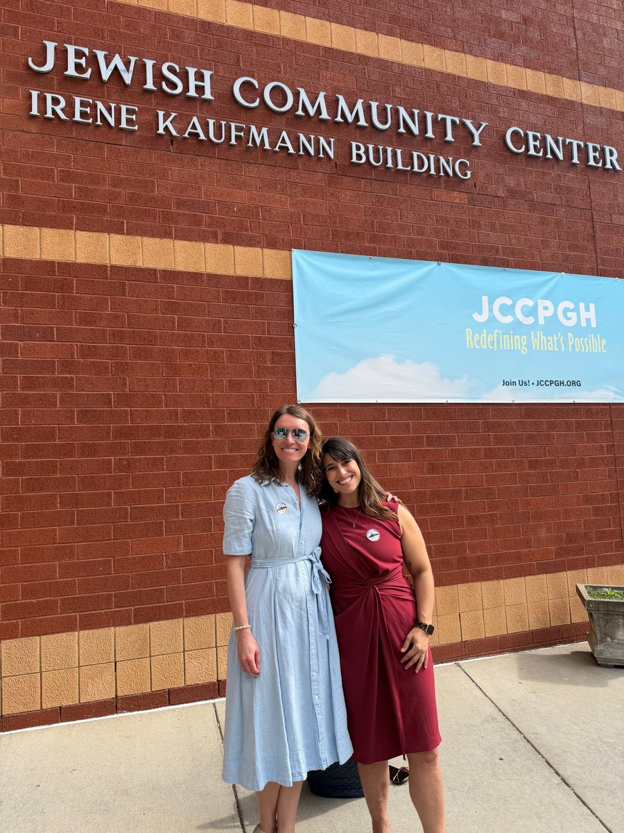 PGHController's tweet photo. Great to see @ACE_Innamorato at the polls this morning! Thanks to all the poll workers and election officials in Allegheny County and across PA. https://t.co/Pav8IXHU1Z