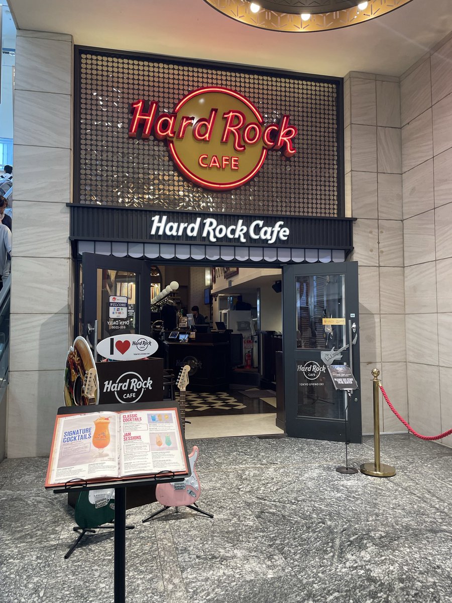 hatakeichigo_A's tweet photo. 上野のHard Rock Cafe🎸
Sweetness❤️ https://t.co/MuPispFDBE