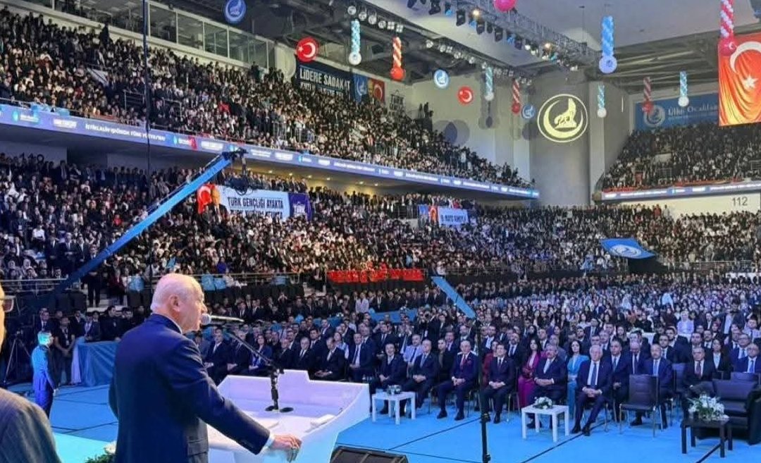 tdvsizmir's tweet photo. İstiklalin ışığında Türk Yüzyılı’na!

Türk Gençliği Büyük Kurultayı🇹🇷🐺 https://t.co/L9Hp4DW4YJ