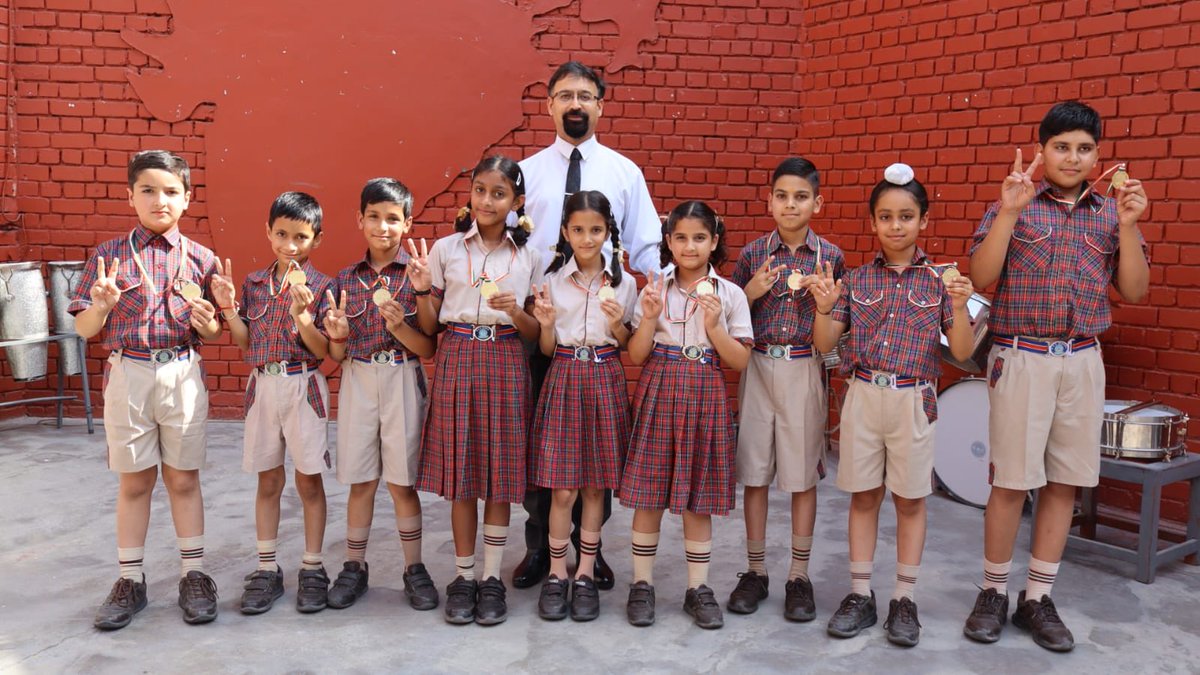 DAV_ACC_BARMANA's tweet photo. DAV Public School, Barmana(Adani Foundation) Celebrates Academic Excellence in SOF Olympiads; 65 Medals Awarded
#adanifoundationschools
#adanifoundation
#aplacetolearnaspacetogrow
#sofolympiad #success https://t.co/paPyNKWY16